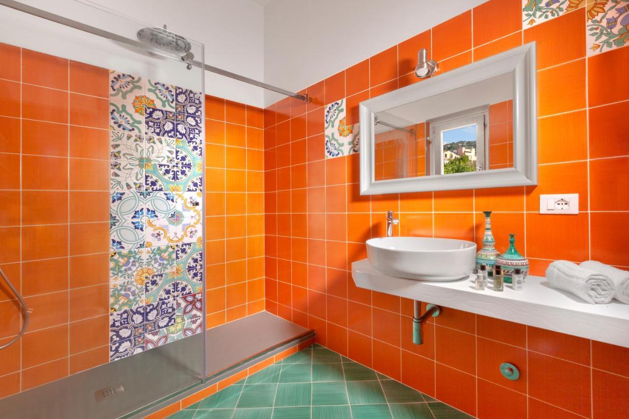 Casa Sorrento, Immerso Nel Verde A Pochi Passi Dal Centro Exteriör bild